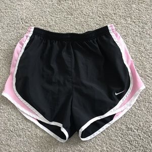 Nike Women’s Tempo Shorts